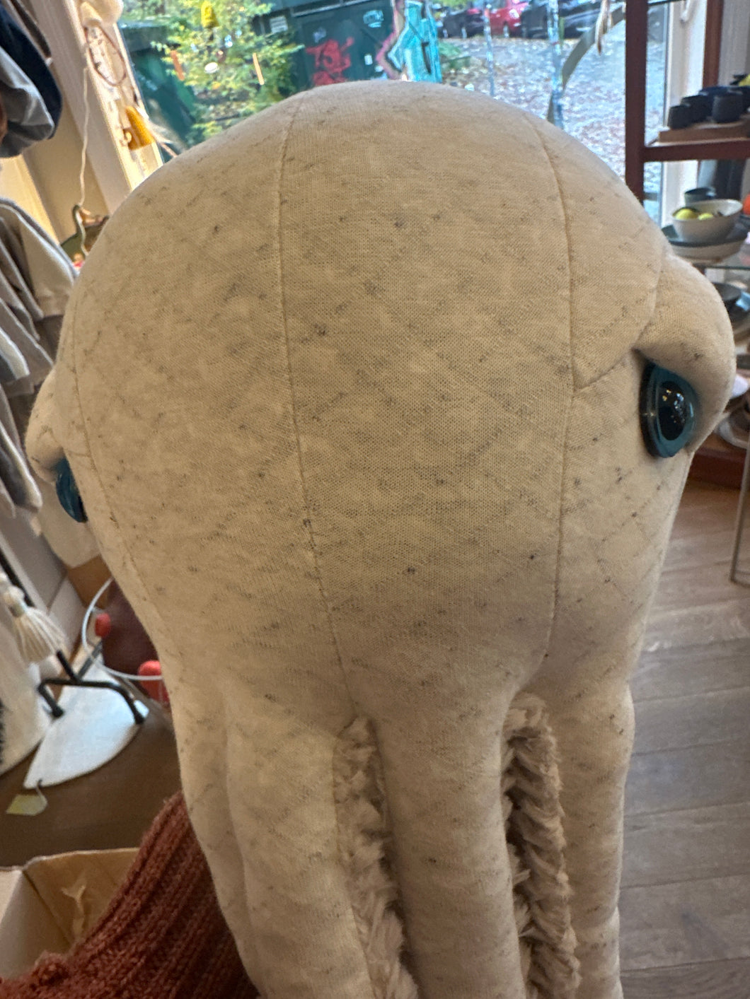 Small Albino Octopus Bigstuffed