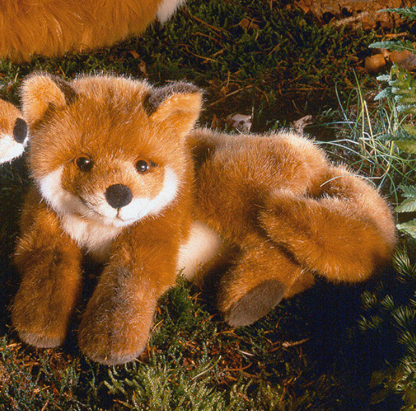 Fuchs Pauline liegend, 30cm