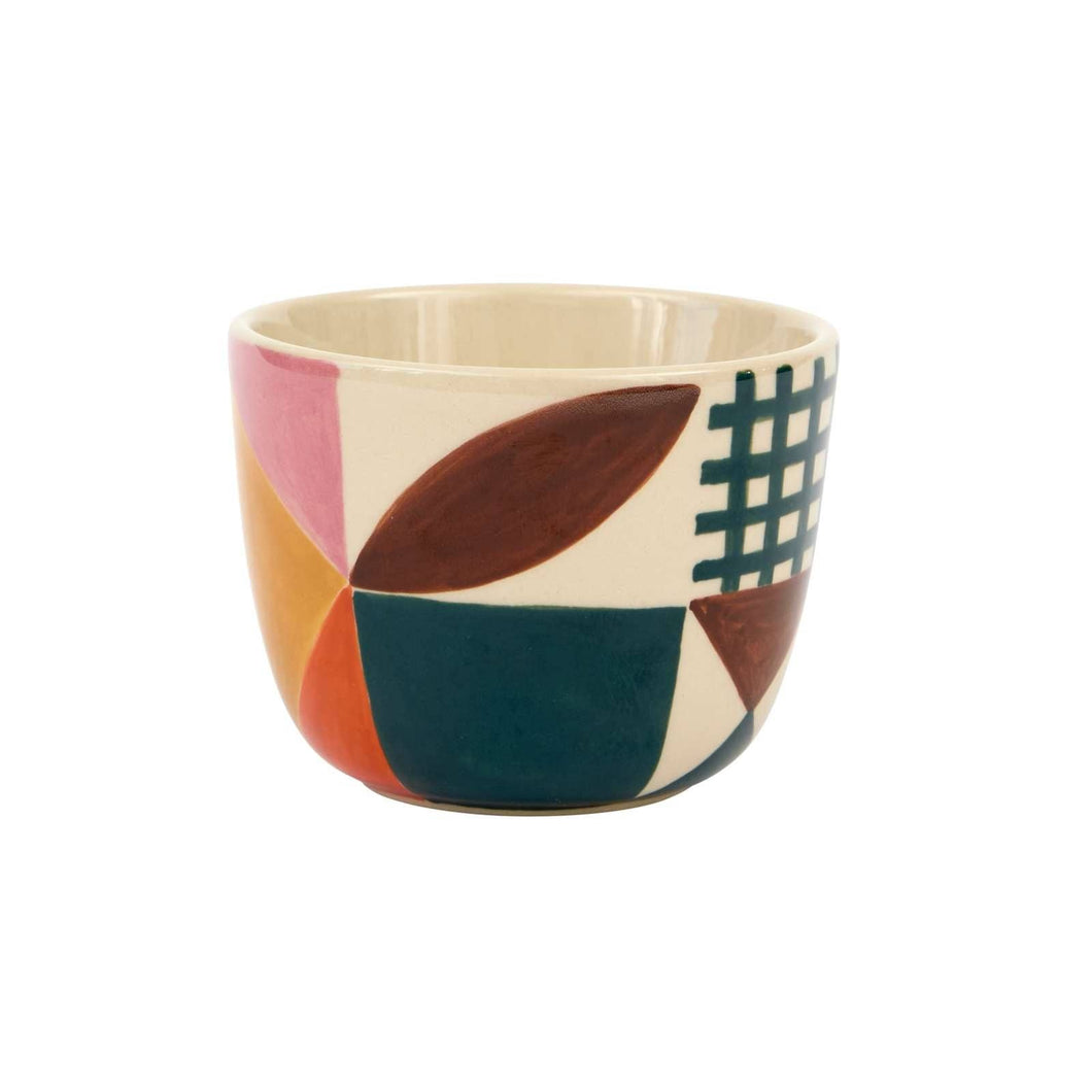 Donna Wilson Glypha Tasse mit geometrischem Muster