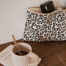 LILI Kosmetiktasche im Graou Leo-Design