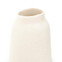 Muskhane Round Vase L