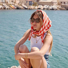 Bianca Mulltuch mit Vichy-Karomuster in Tomatenrot