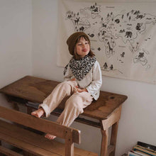 BIANCA Mullwickeldecke mit Leopardenmuster in Greige