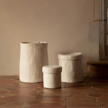 Muskhane Round Felt Box with Lid S