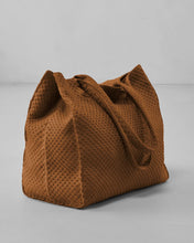 Society Buti’ Geo Hang Bag Maltinto