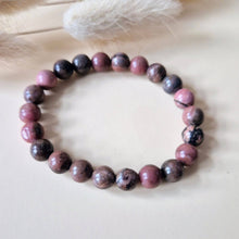 Edelsteinarmband mit 8mm runden Perlen - Rhodonit