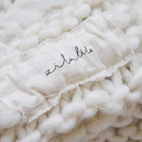 Zilalila Garter Blanket white